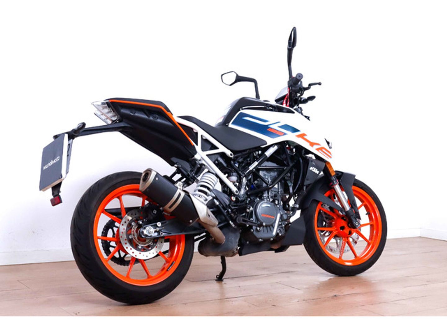 KTM Duke 125