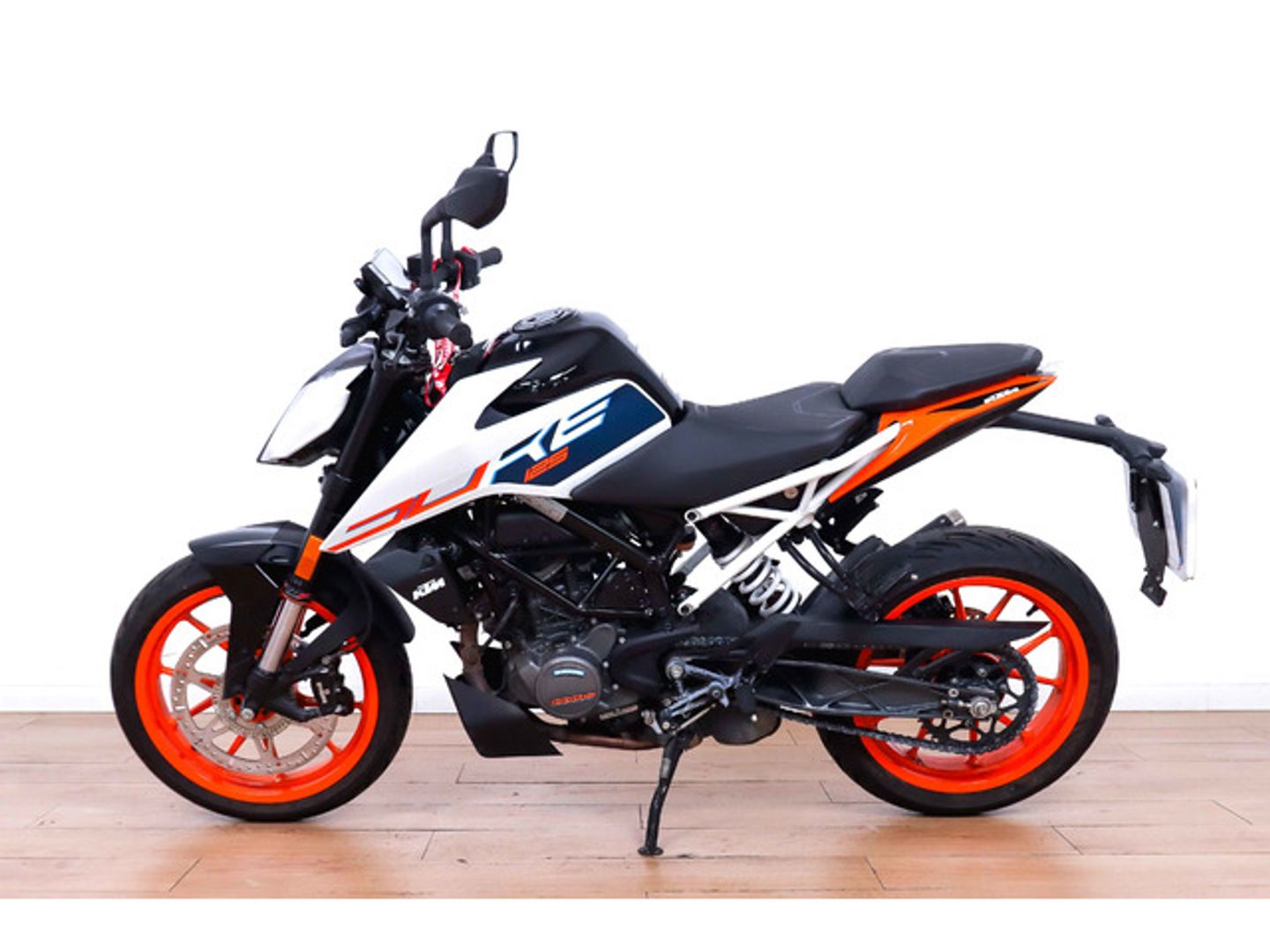 KTM Duke 125