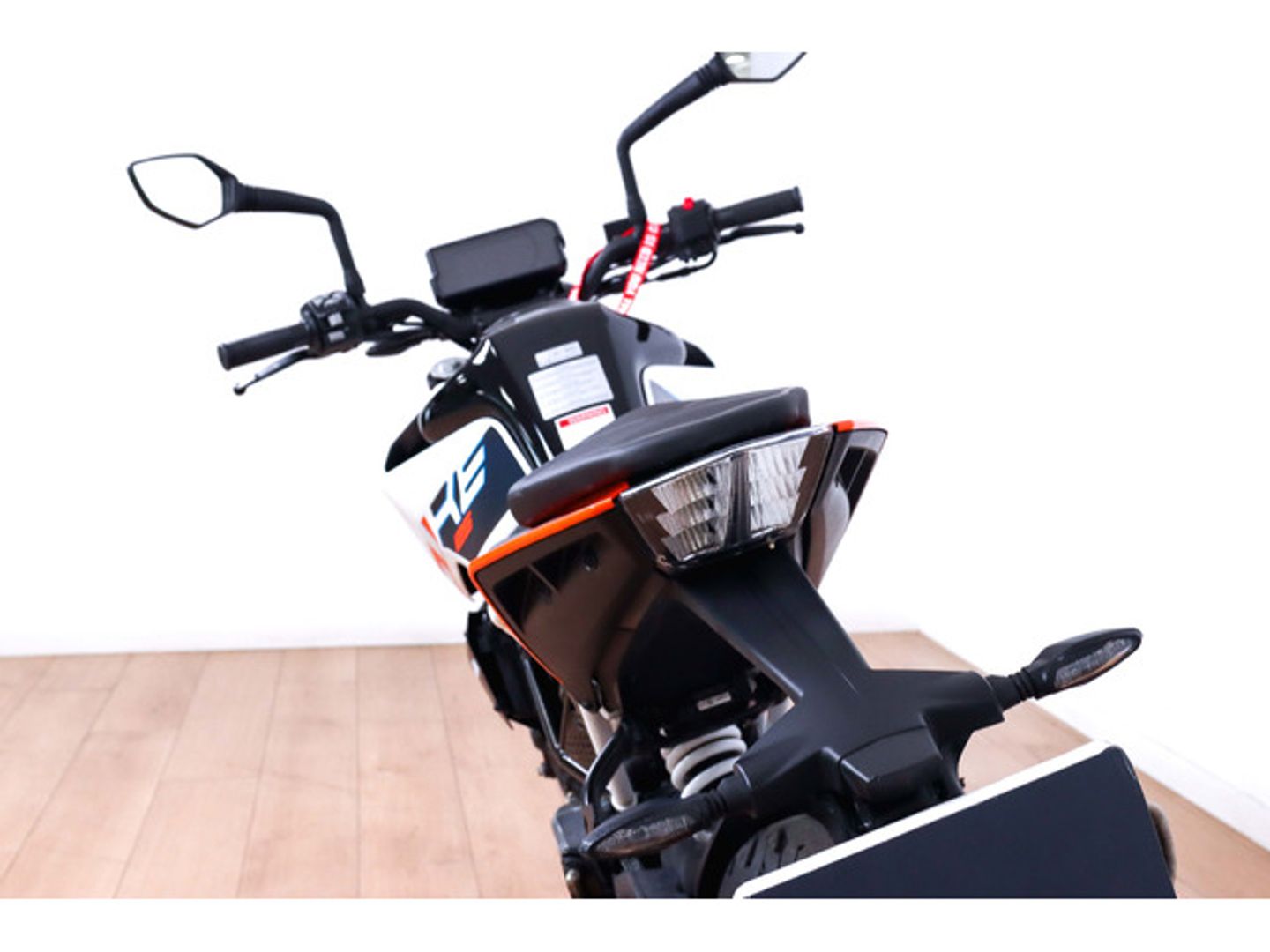 KTM Duke 125