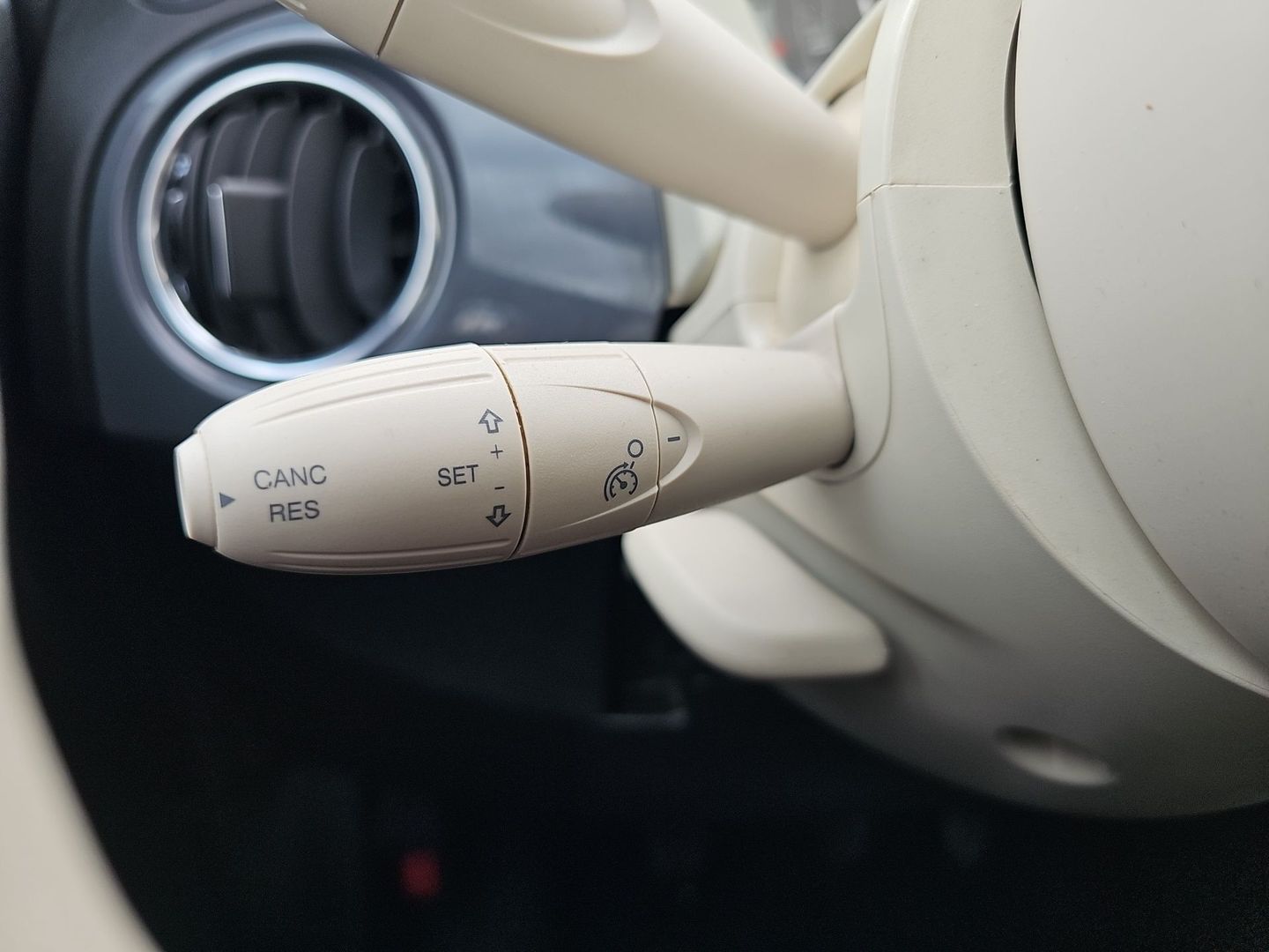 Fiat 500 1.0 Hybrid Cult 51 kW (70 CV)