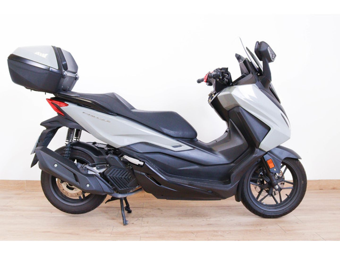 Honda Forza 125 ABS Gris Motorcycle