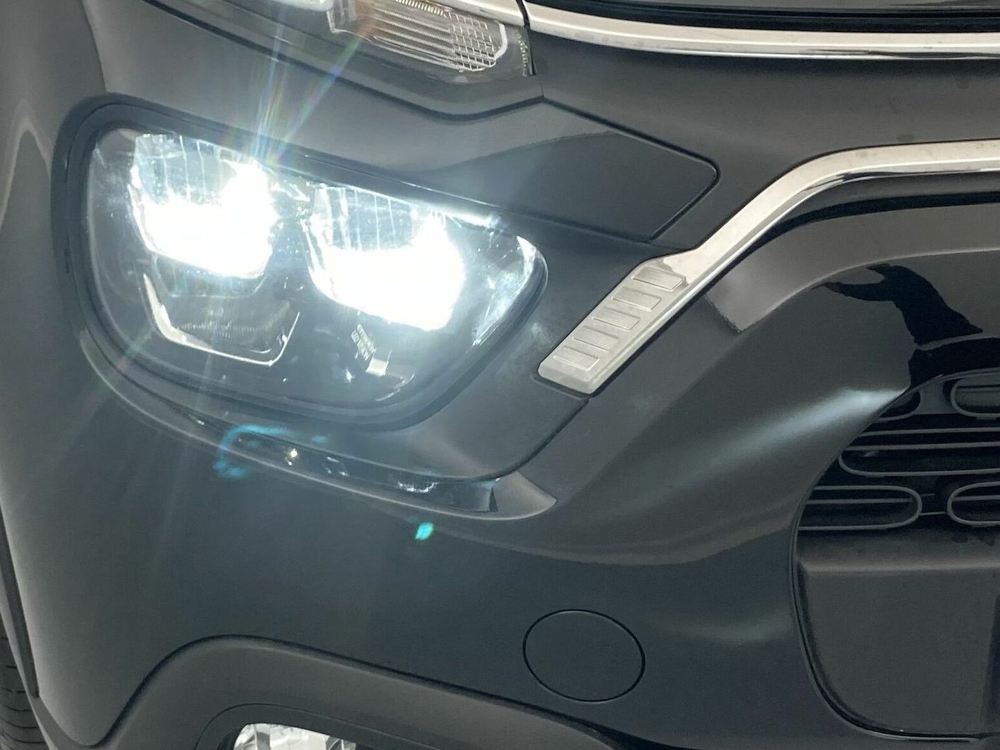 Citroen C3 PureTech 110 S&S Shine EAT6 81 kW (110 CV)
