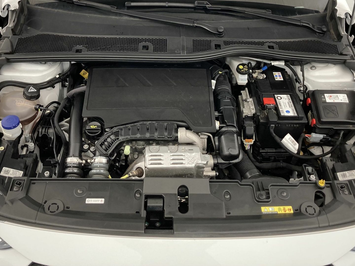 Opel Corsa 1.2T XHL GS 74 kW (100 CV)
