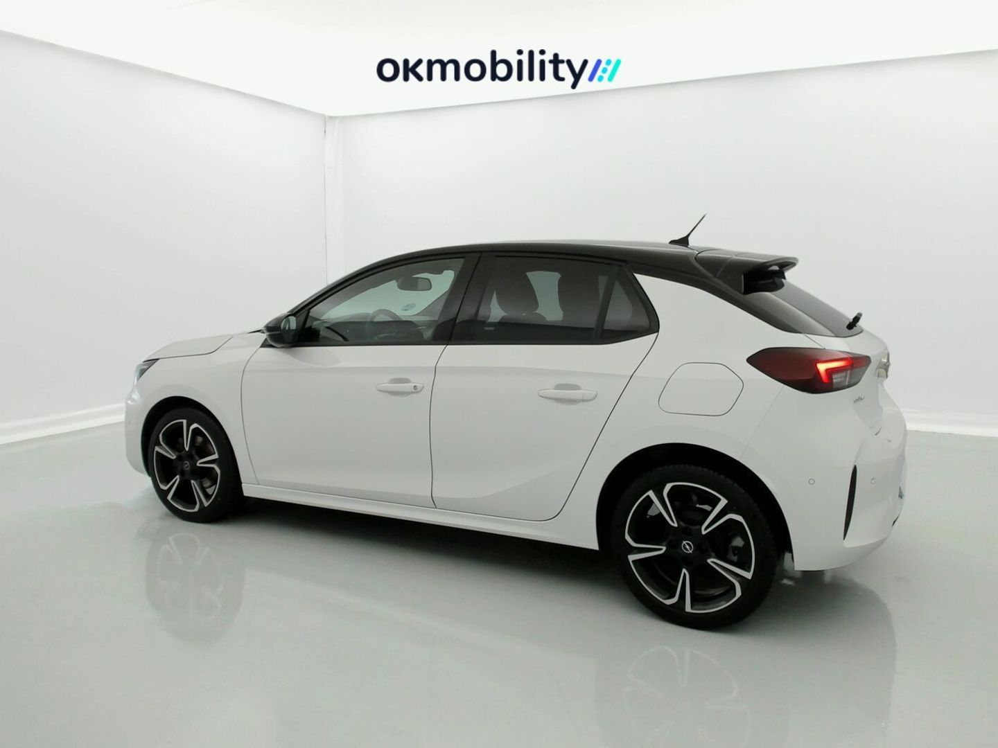 Opel Corsa 1.2T XHL GS 74 kW (100 CV)