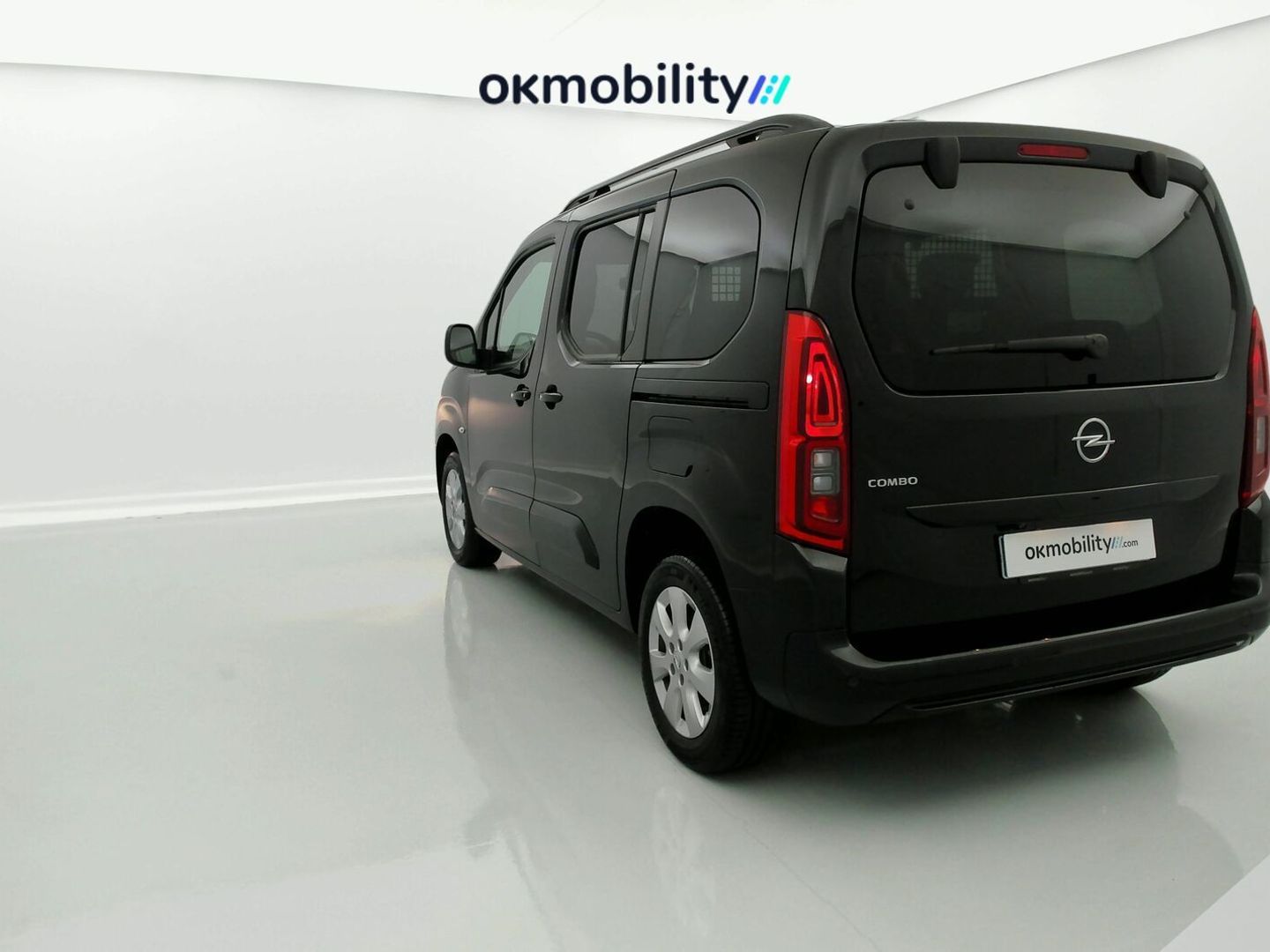 Opel Combo Life 1.5 TD Business Elegance Plus L 75 kW (102 CV)