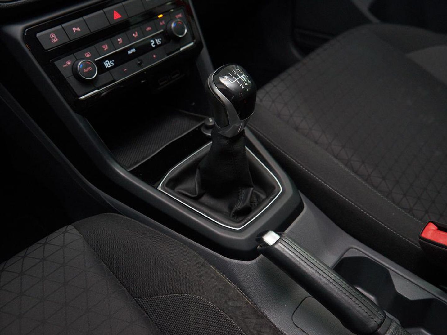 Volkswagen T-Cross Advance 1.0 TSI 70 kW (95 CV)