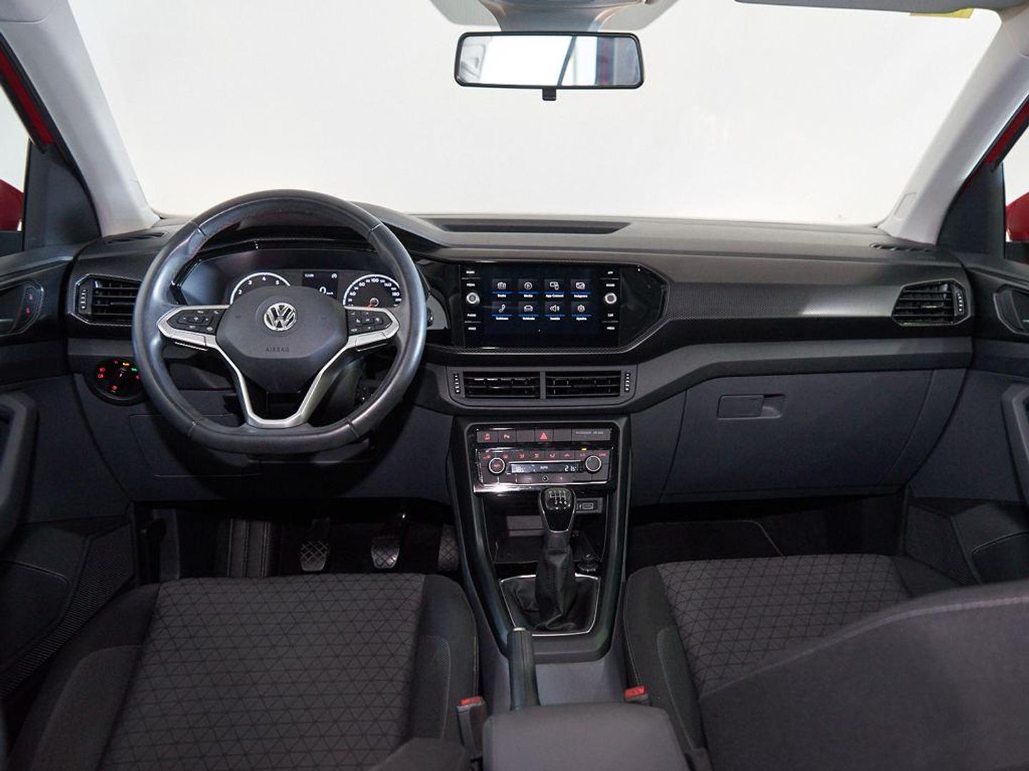 Volkswagen T-Cross Advance 1.0 TSI 70 kW (95 CV)