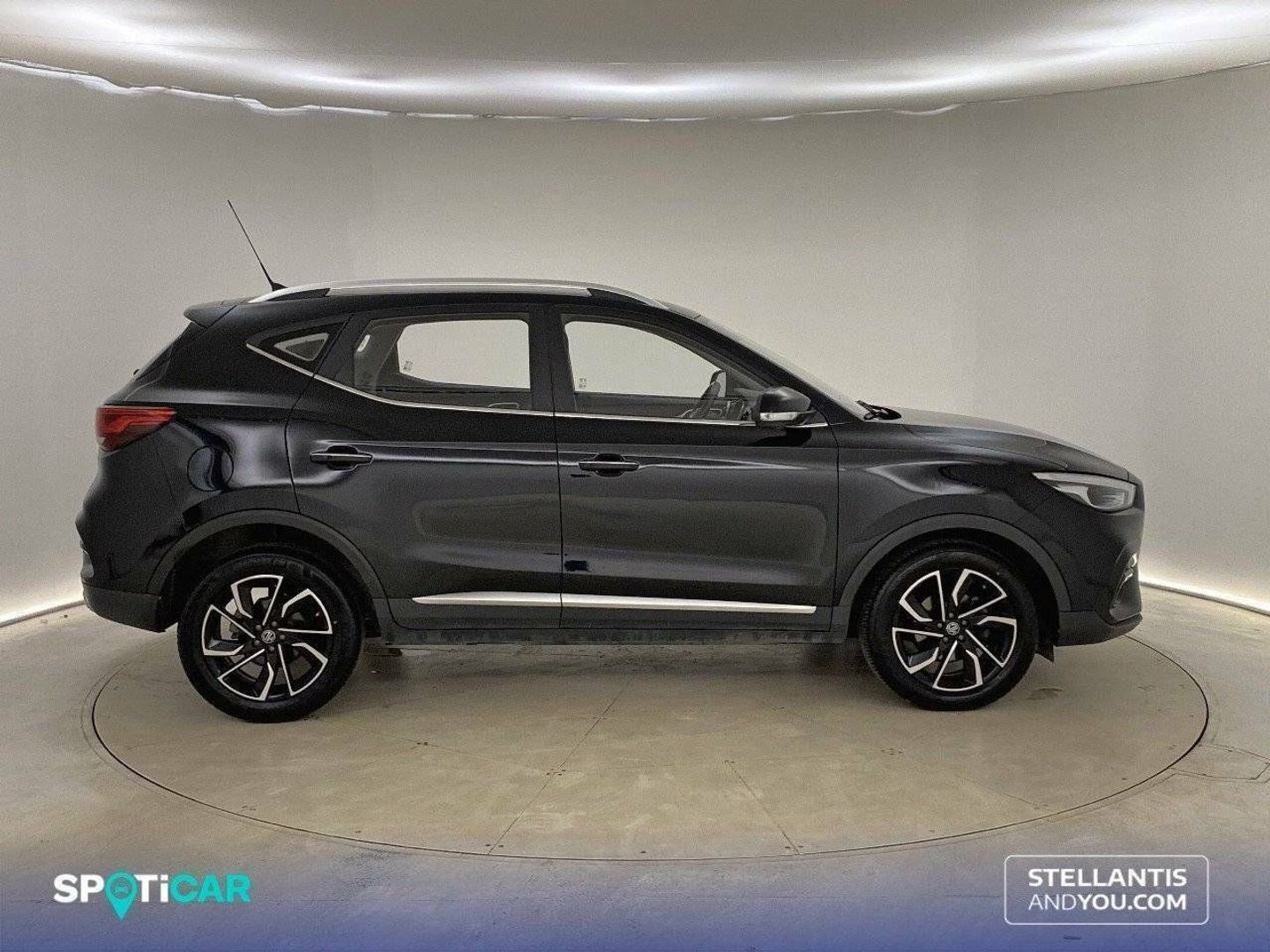 MG ZS 1.5 Luxury 78 kW (106 CV)