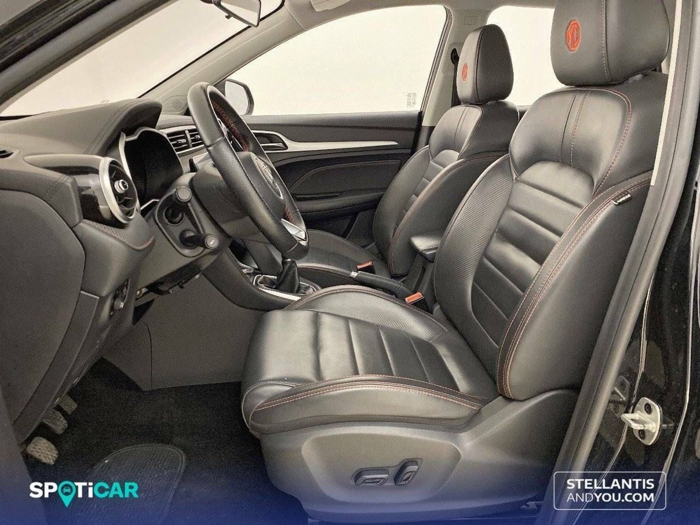 MG ZS 1.5 Luxury 78 kW (106 CV)