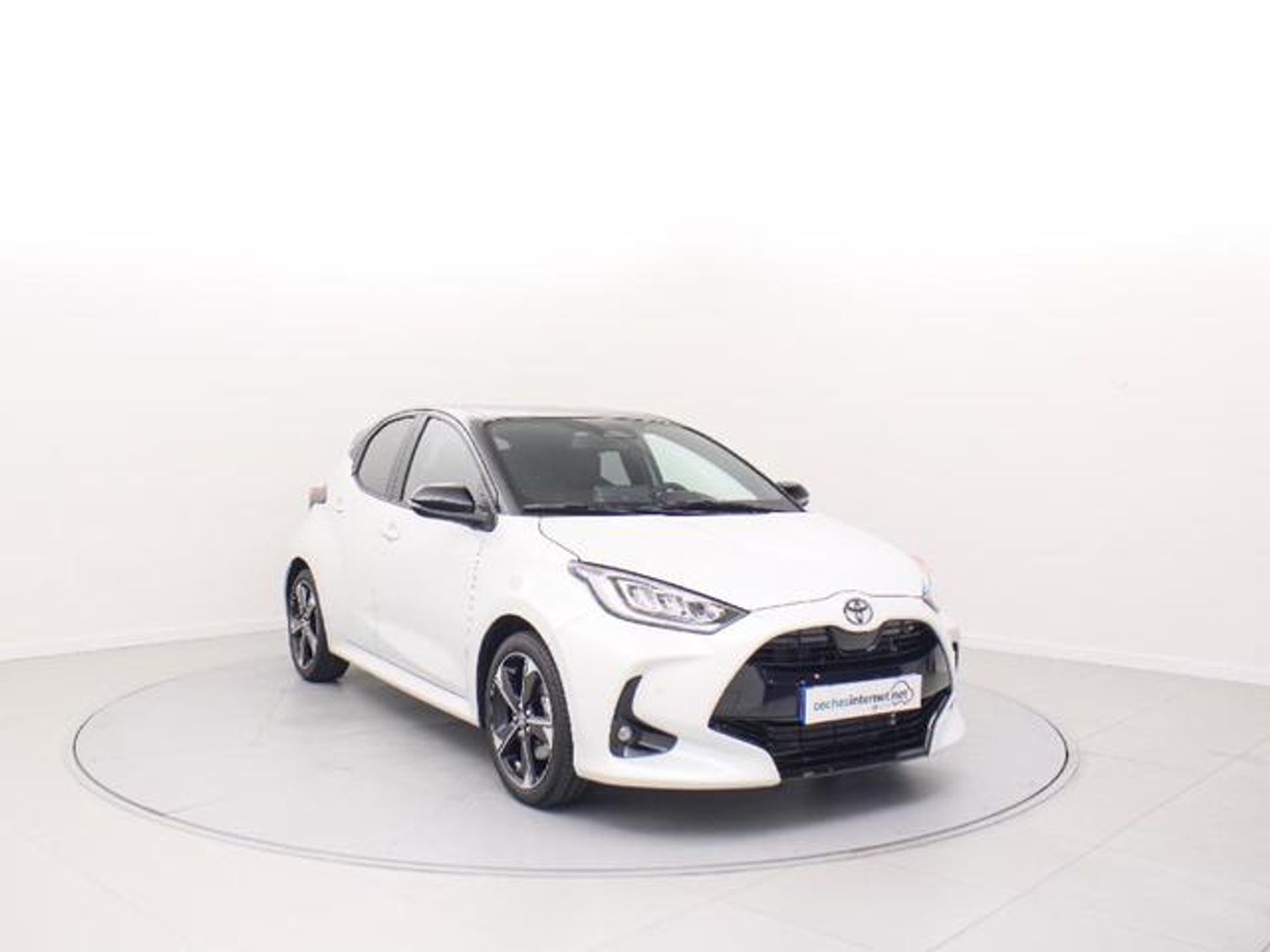 Toyota Yaris 1.5 130H Premiere Edition 96 kW (130 CV) Blanco Utilitarian