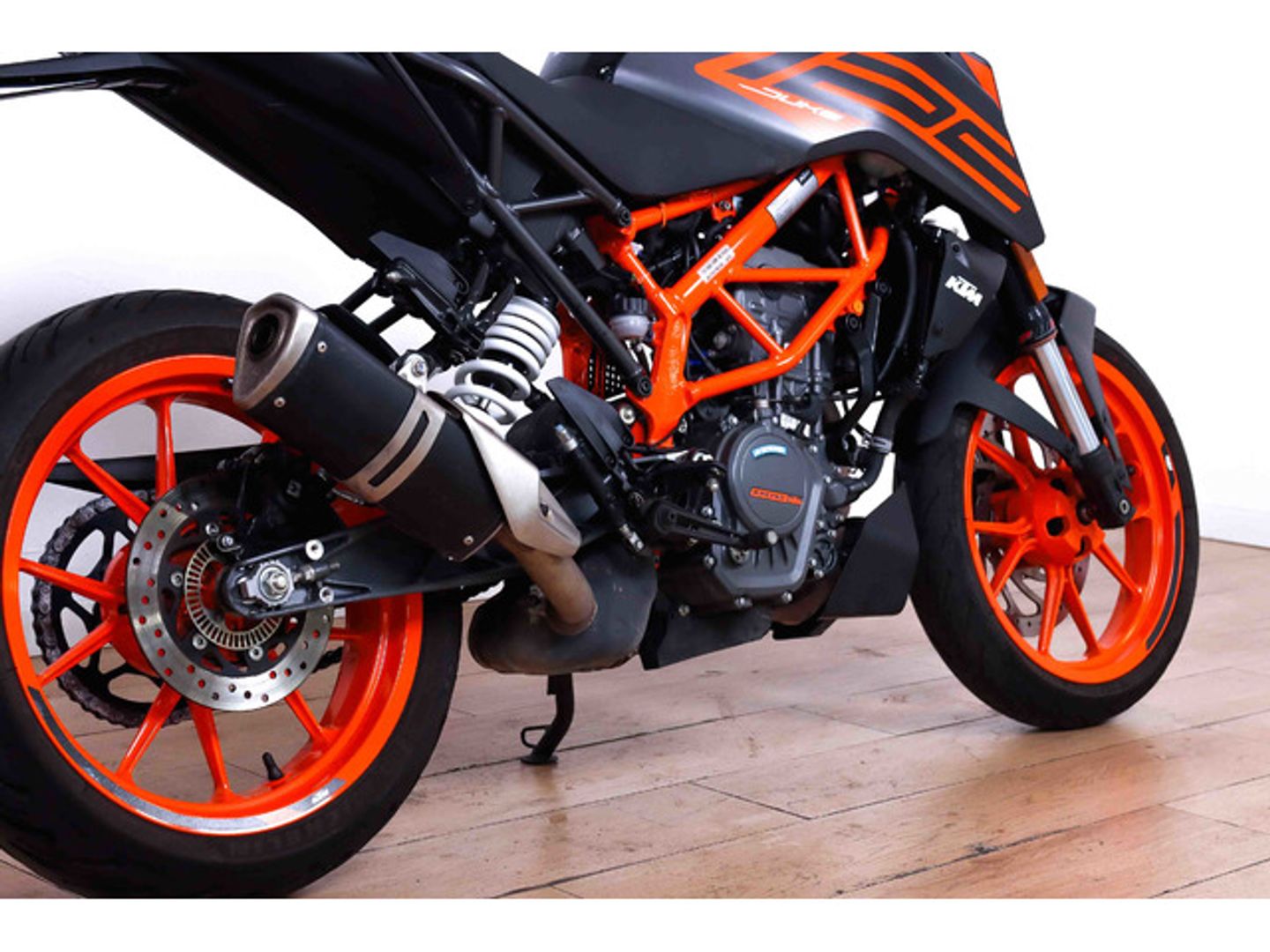 KTM Duke 125