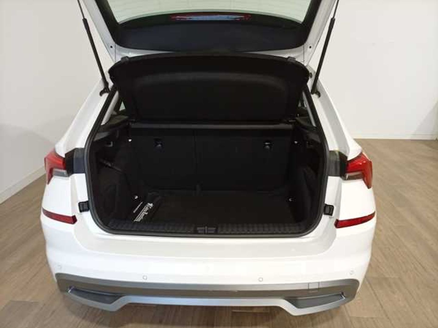 Skoda Kamiq 1.0 TSI Ambition DSG 81 kW (110 CV)