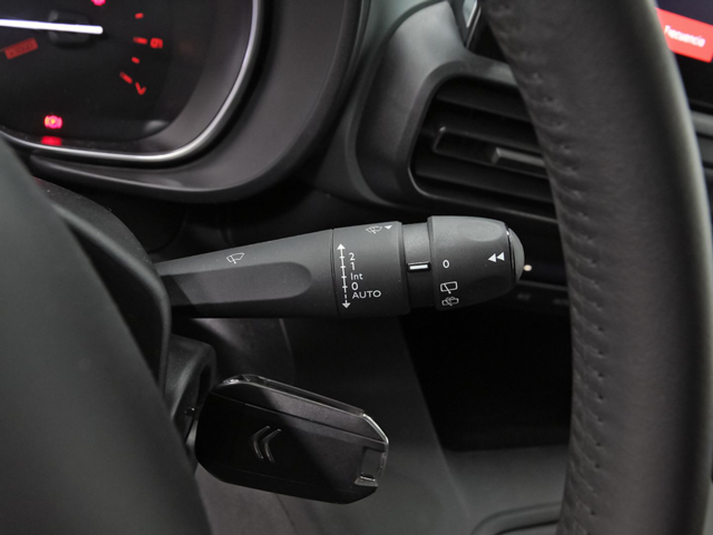 Citroen Berlingo BlueHDi 100 S&S Talla M Shine 75 kW (102 CV)