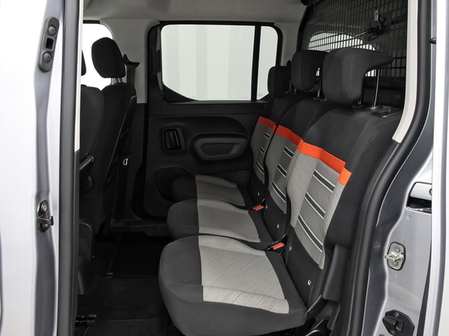 Citroen Berlingo BlueHDi 100 S&S Talla M Shine 75 kW (102 CV)