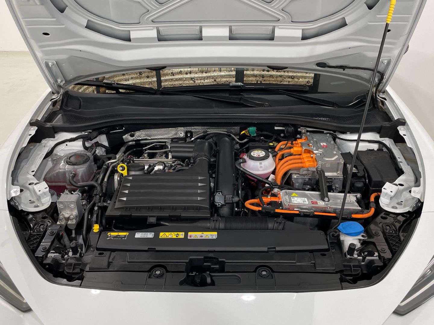 SEAT León 1.4 e-Hybrid S&S FR XL DSG 150 kW (204 CV)