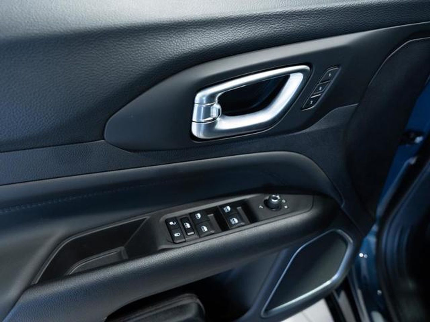 Jeep Compass 1.5 MHEV eHybrid Summit DCT 96 kW (130 CV)