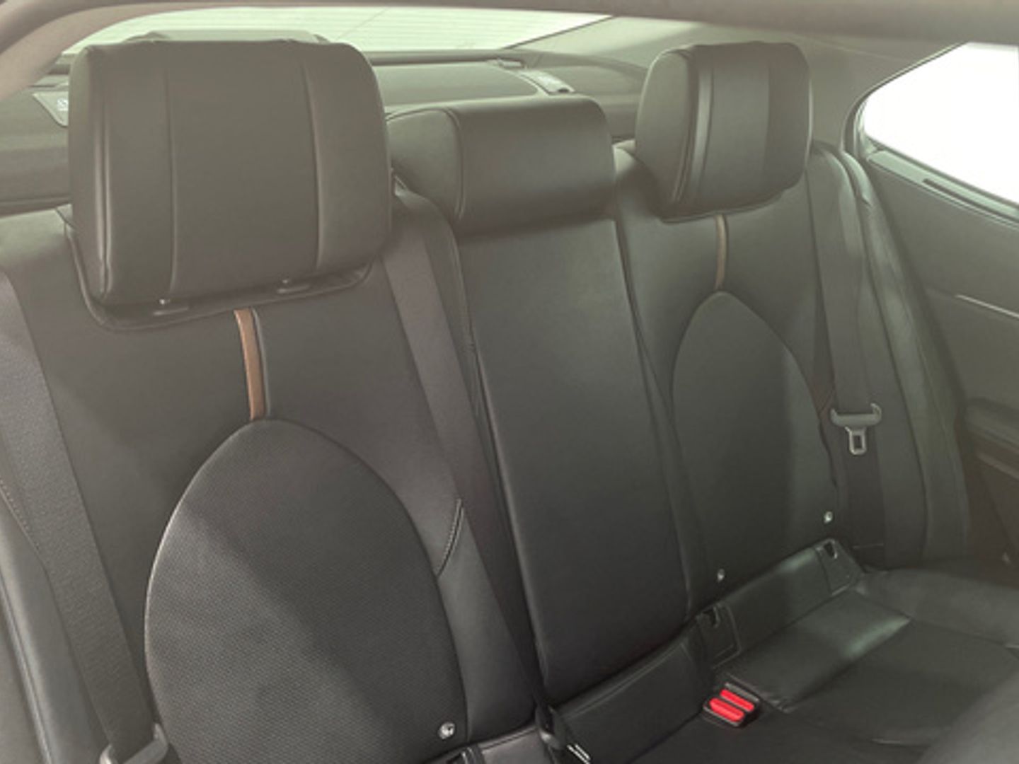 Toyota Camry 2.5 220H Luxury 160 kW (218 CV)