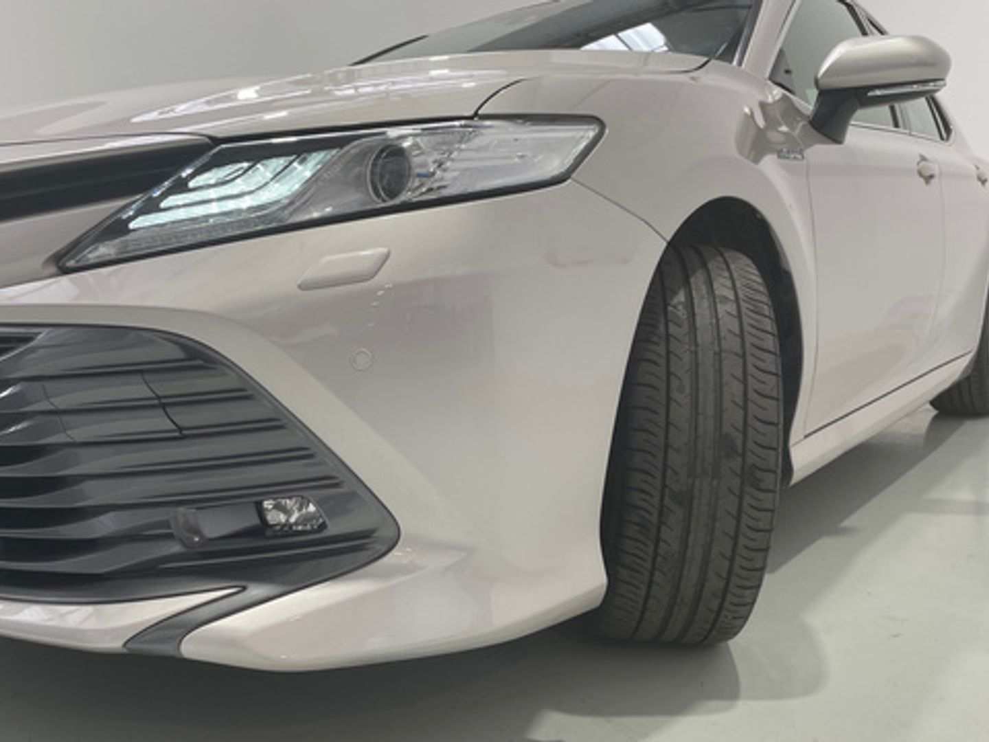 Toyota Camry 2.5 220H Luxury 160 kW (218 CV)