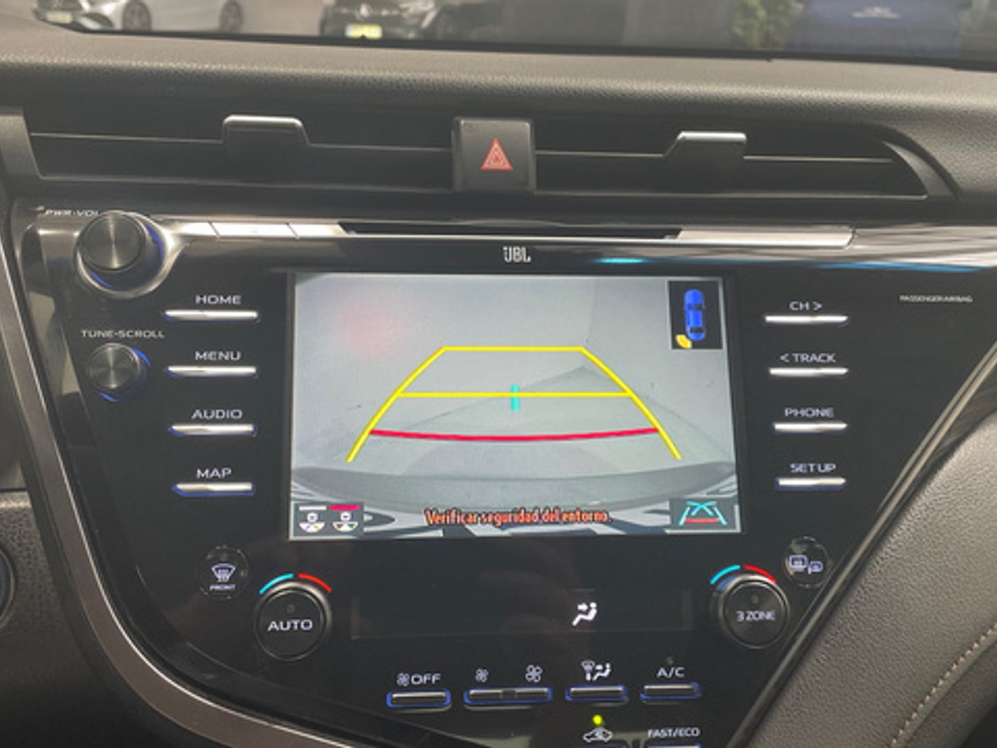 Toyota Camry 2.5 220H Luxury 160 kW (218 CV)