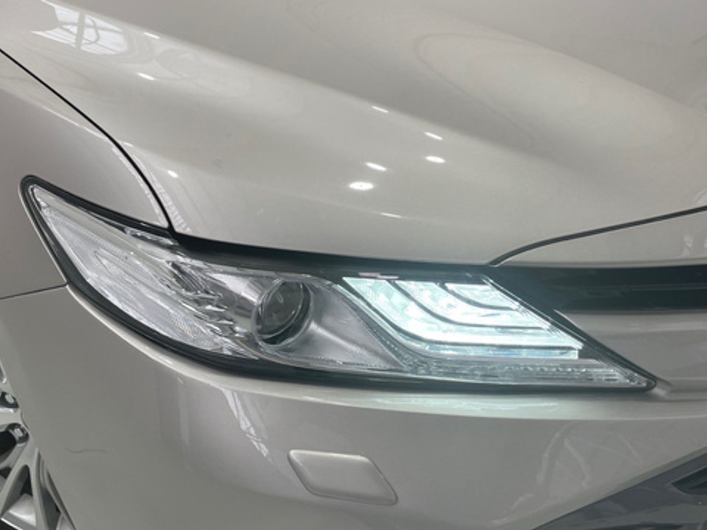 Toyota Camry 2.5 220H Luxury 160 kW (218 CV)