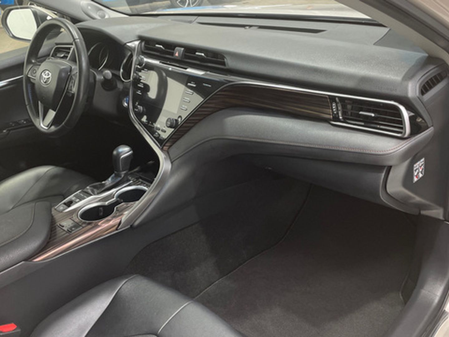 Toyota Camry 2.5 220H Luxury 160 kW (218 CV)