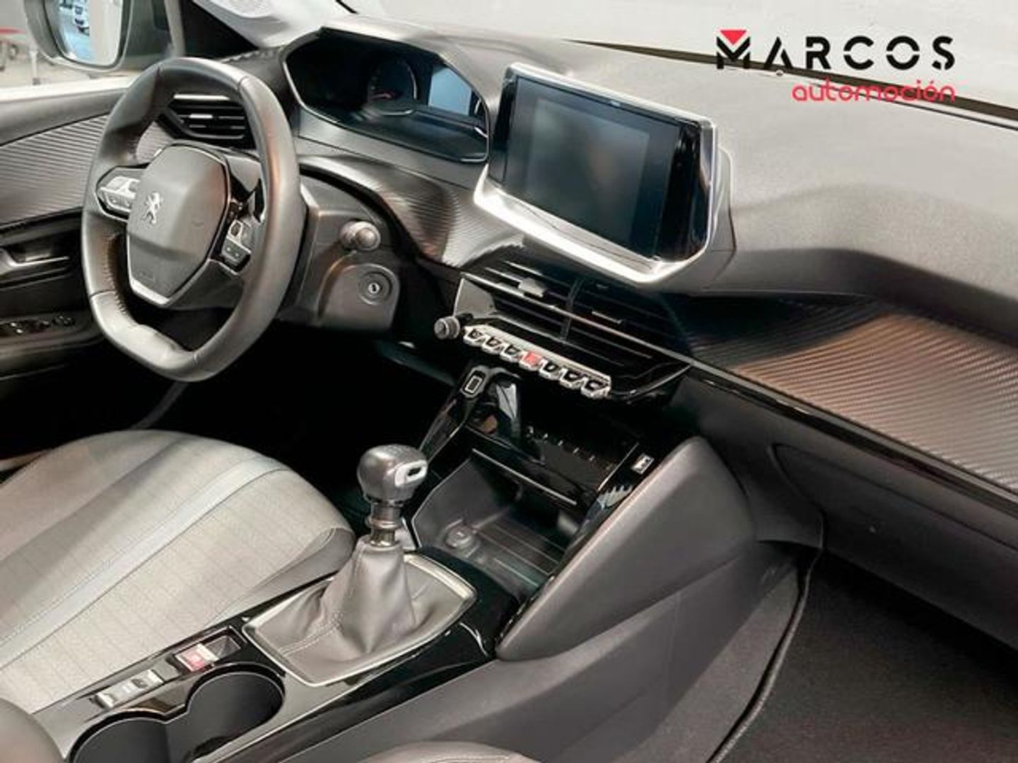Peugeot 208 PureTech 100 Allure 75 kW (100 CV)