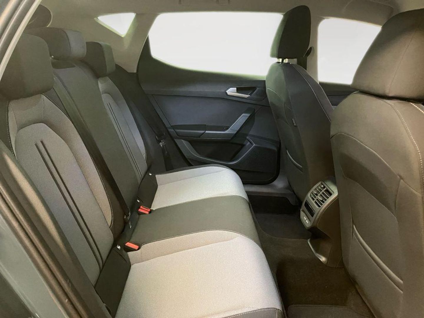 SEAT León 1.5 eTSI S&S Style Special Edition DSG 110 kW (150 CV)