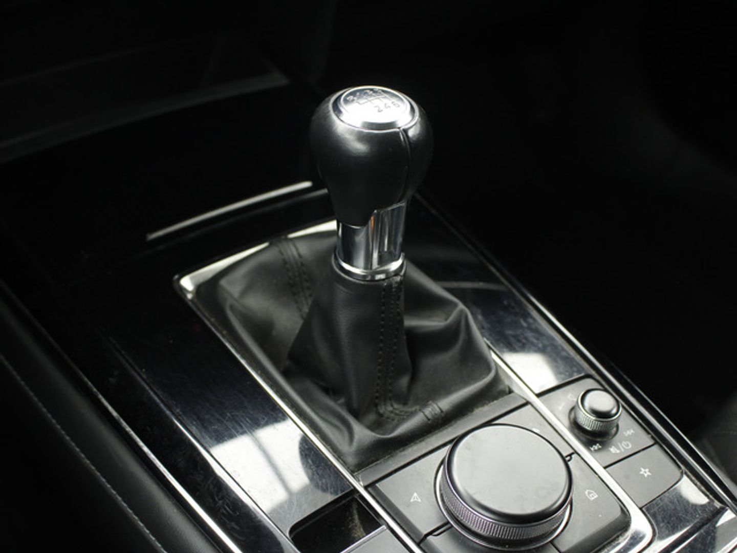 Mazda CX-30 2.0 e-Skyactiv-X Zenith 137 kW (186 CV)