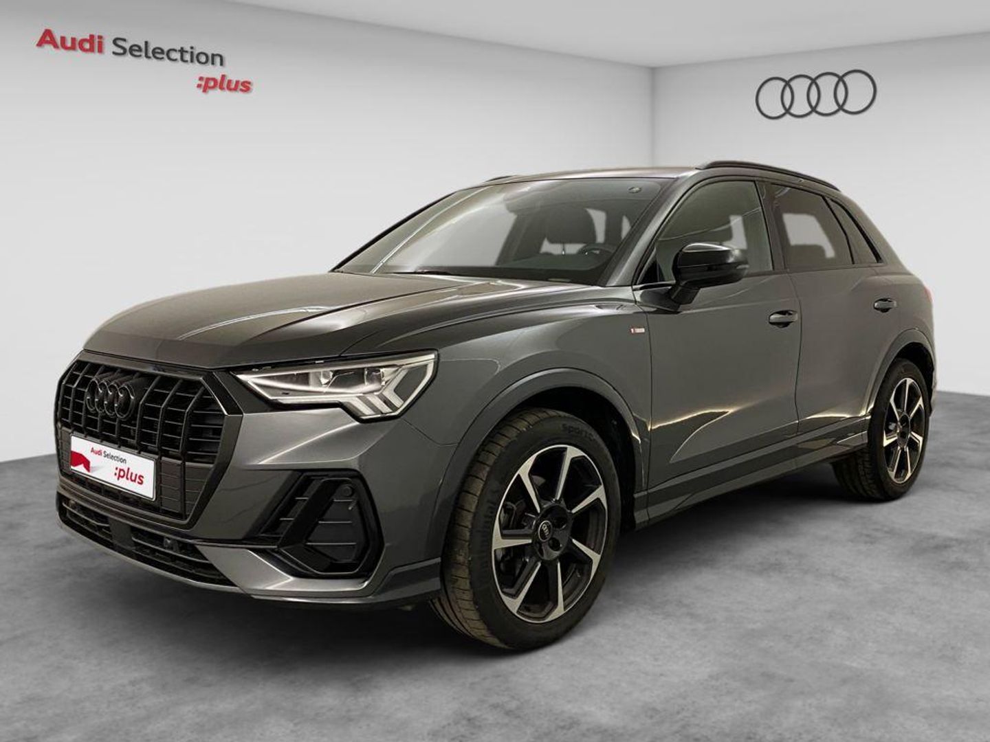 Audi Q3 Black line 35 TFSI 110 kW (150 CV) S tronic Gris SUV