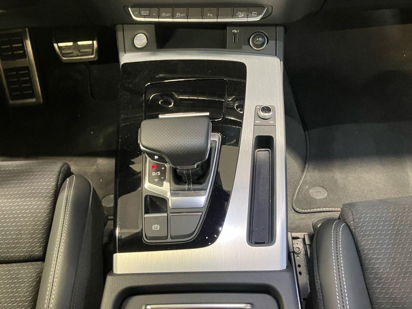 Audi Q5 Black line 40 TDI quattro-ultra 150 kW (204 CV) S tronic