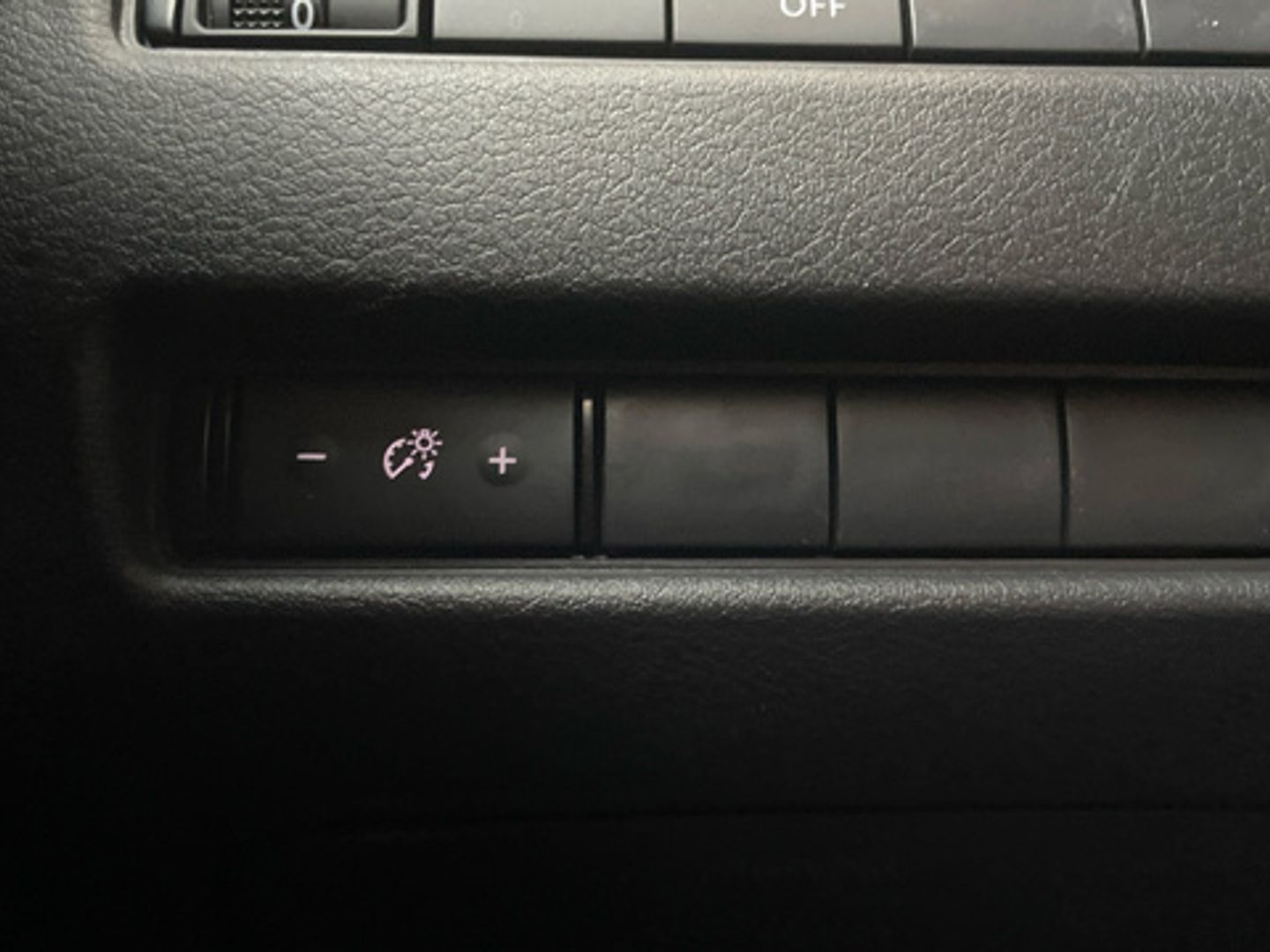 Nissan Qashqai DIG-T 140 mHEV Acenta 4x2 103 kW (140 CV)