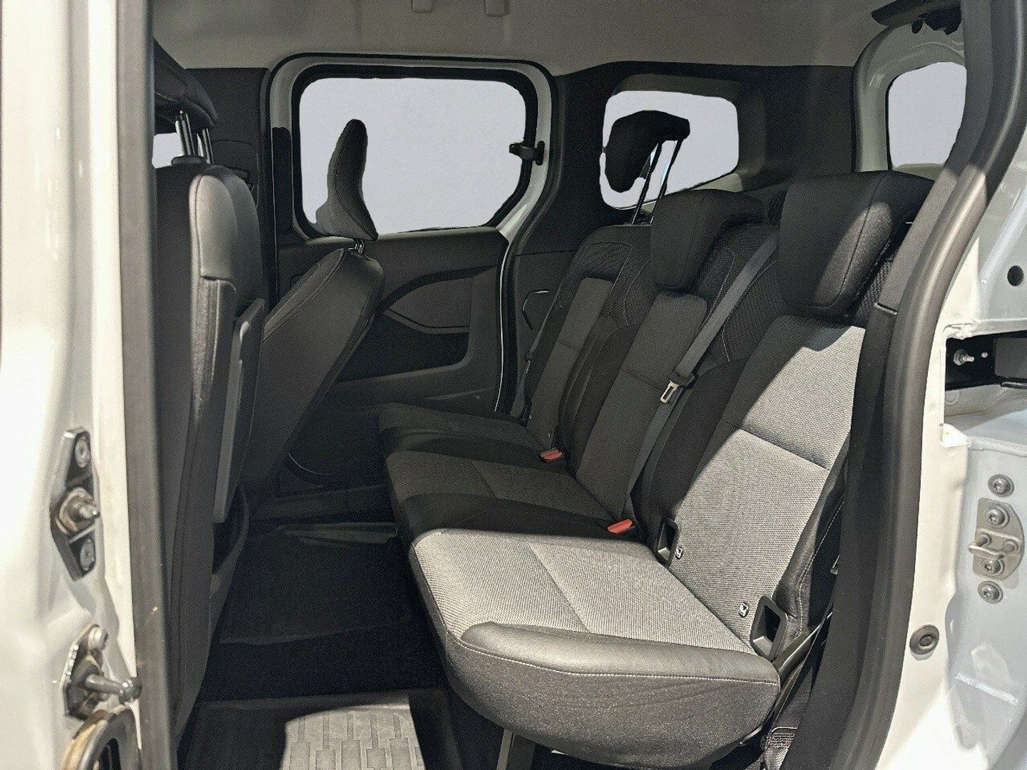 Renault Kangoo Combi Authentic blue dCi 70 kW (95 CV)