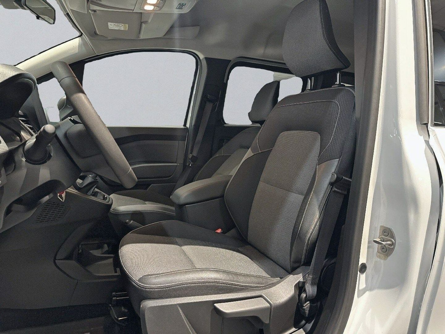 Renault Kangoo Combi Authentic blue dCi 70 kW (95 CV)