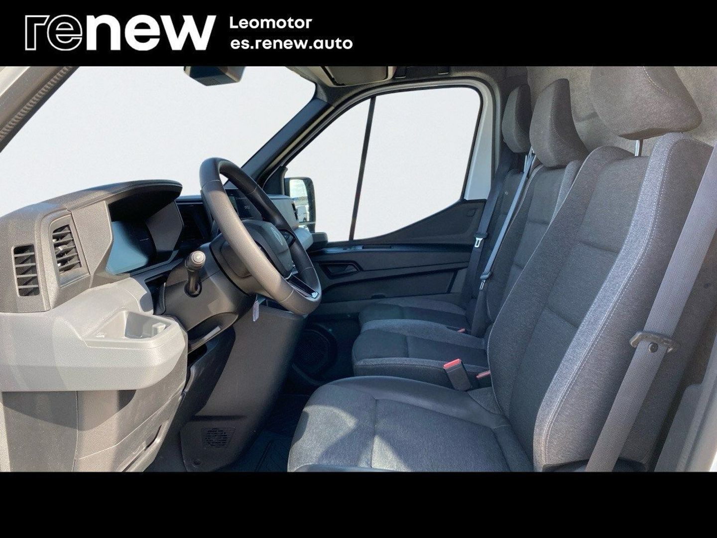 Renault Master E-Tech Furgon Gran Autonomía L2H2 3500 105 kW (143 CV)