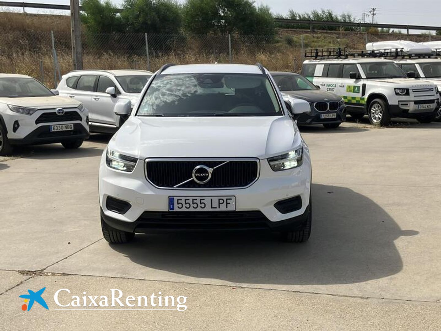 Volvo XC40 T3 Momentum Core Auto 120 kW (163 CV)