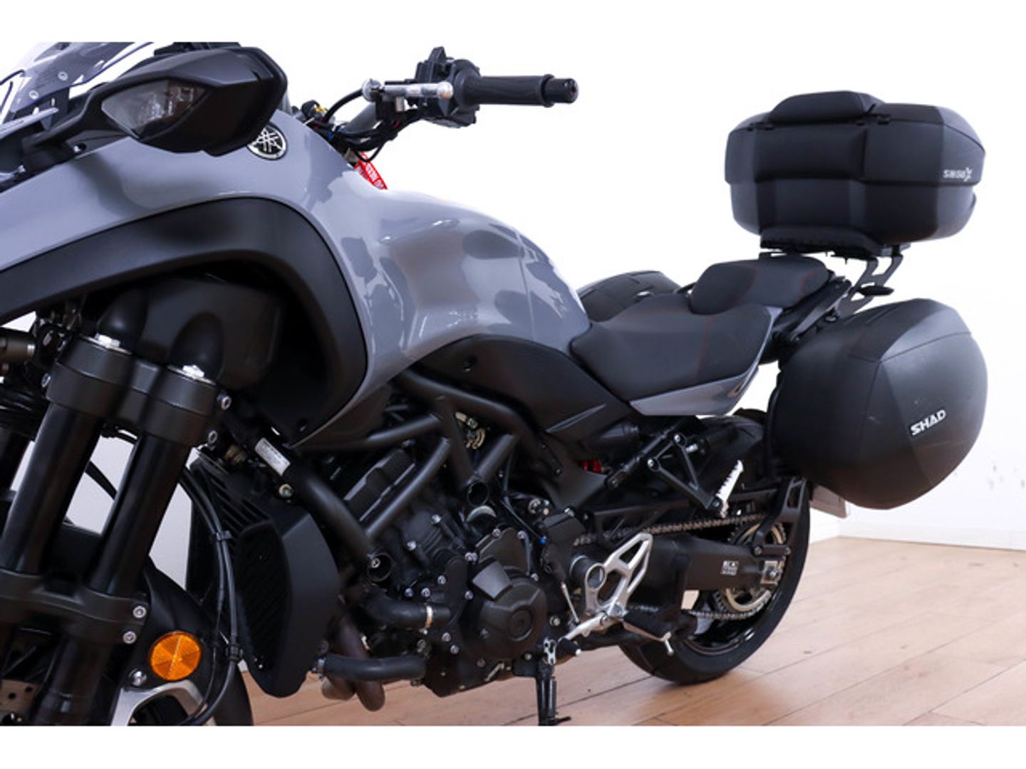 Yamaha Niken 850 GT