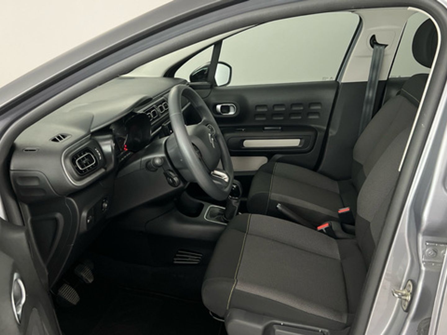 Citroen C3 PureTech 82 C-Series 61 kW (83 CV)