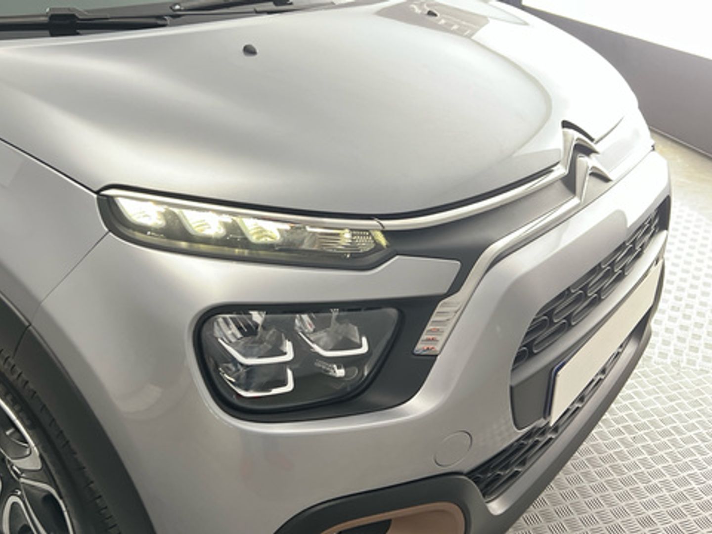 Citroen C3 PureTech 82 C-Series 61 kW (83 CV)