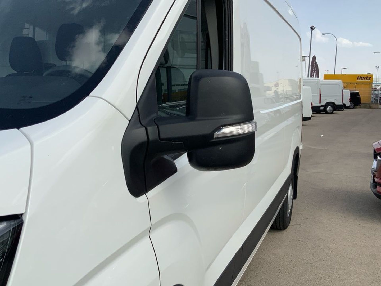 MAXUS Deliver 9 Furgón 2.0D L3H2 110 kW (150 CV)
