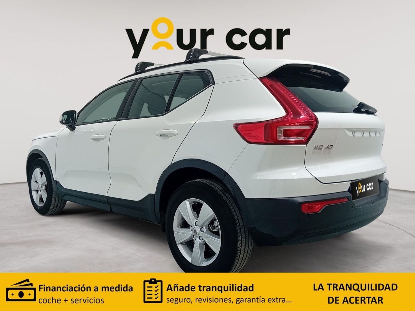 Volvo XC40 T2 Momentum Core 95 kW (129 CV)