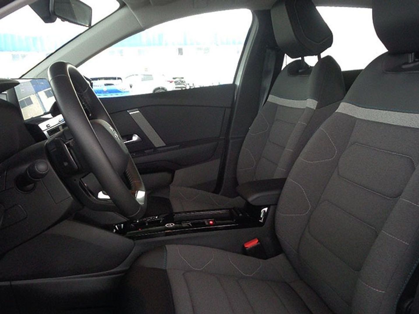 Citroen C4 BlueHDi 130 S&S Plus EAT8 96 kW (131 CV)