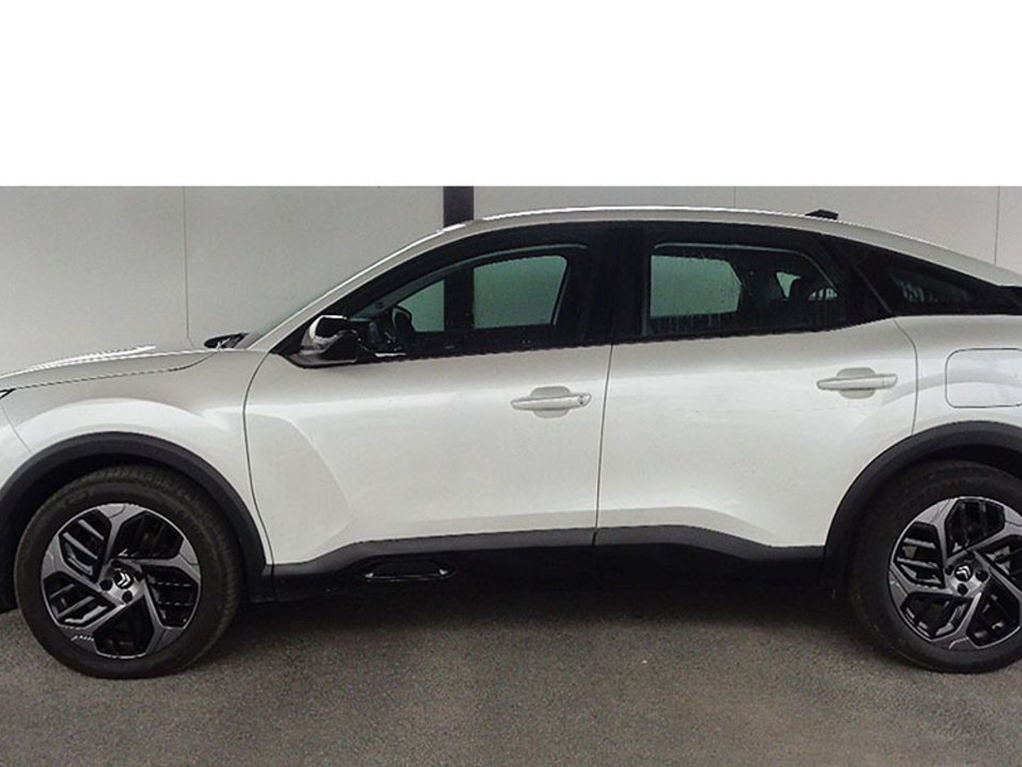 Citroen C4 BlueHDi 130 S&S Plus EAT8 96 kW (131 CV)
