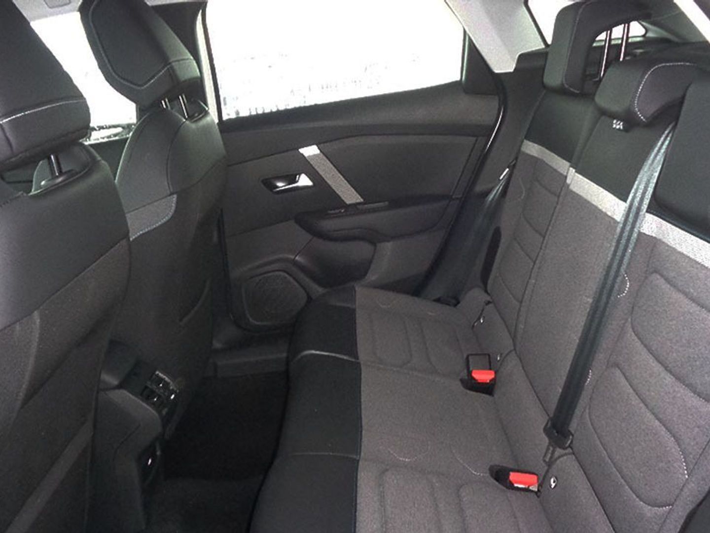 Citroen C4 BlueHDi 130 S&S Plus EAT8 96 kW (131 CV)