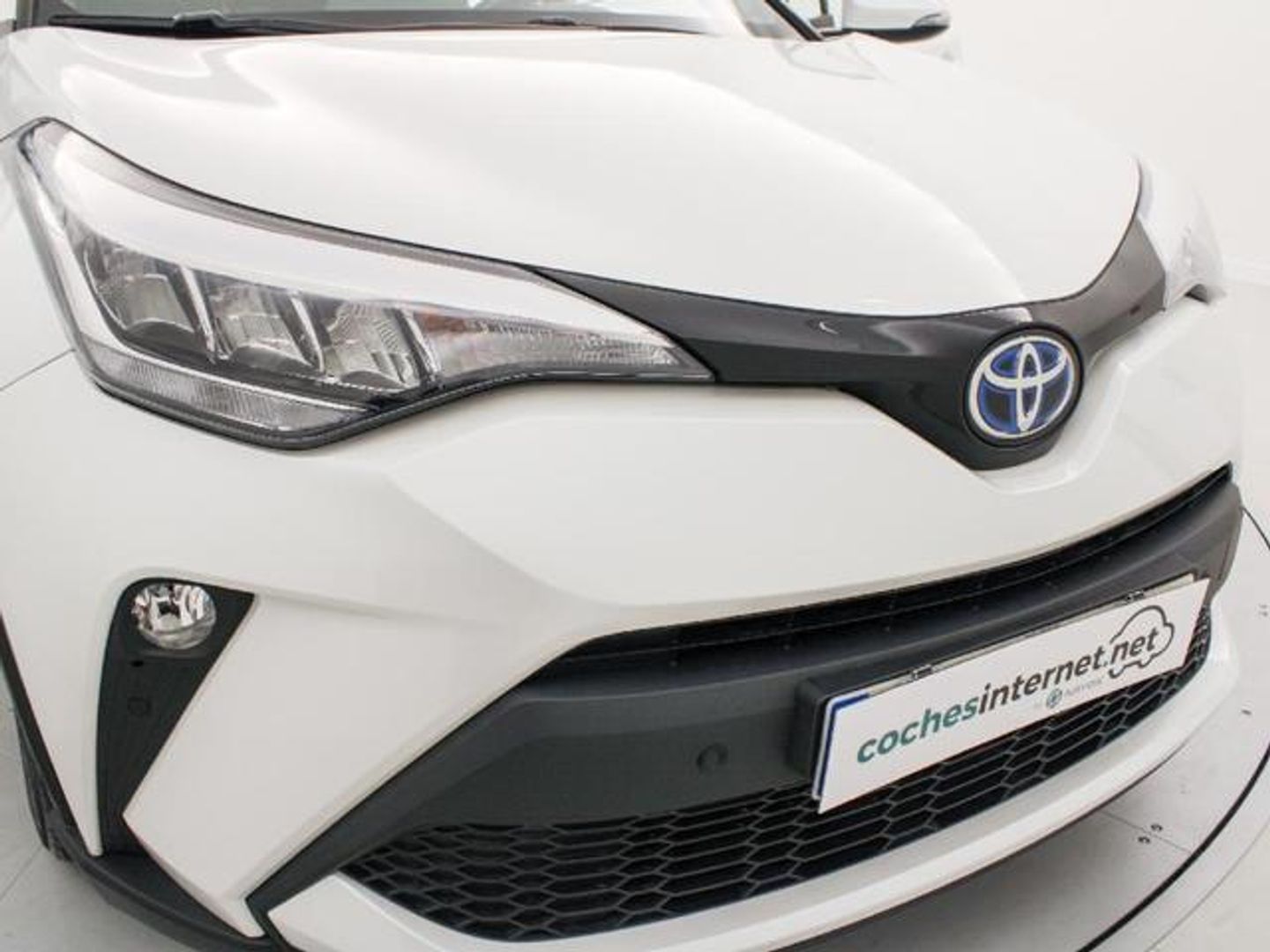 Toyota C-HR 1.8 125H Advance 90 kW (122 CV)