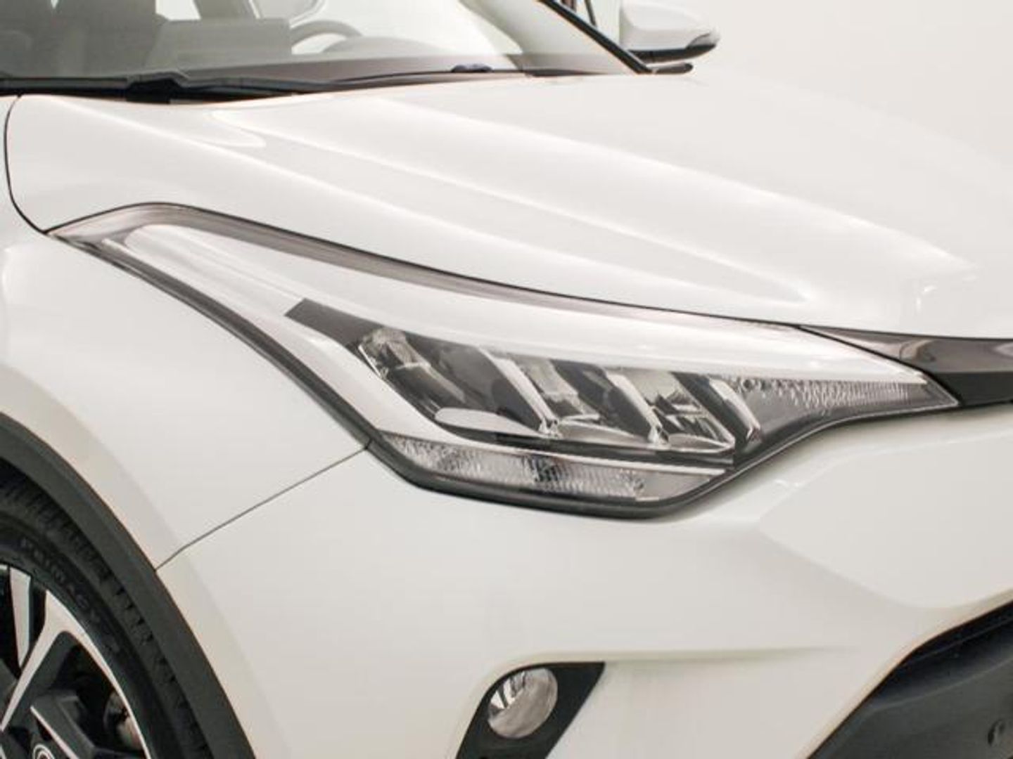 Toyota C-HR 1.8 125H Advance 90 kW (122 CV)