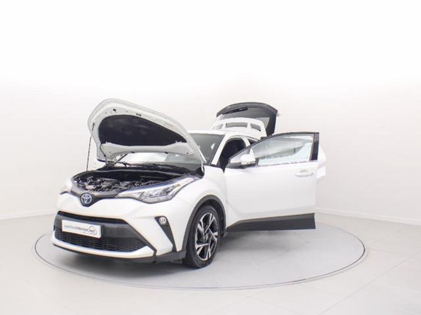 Toyota C-HR 1.8 125H Advance 90 kW (122 CV)