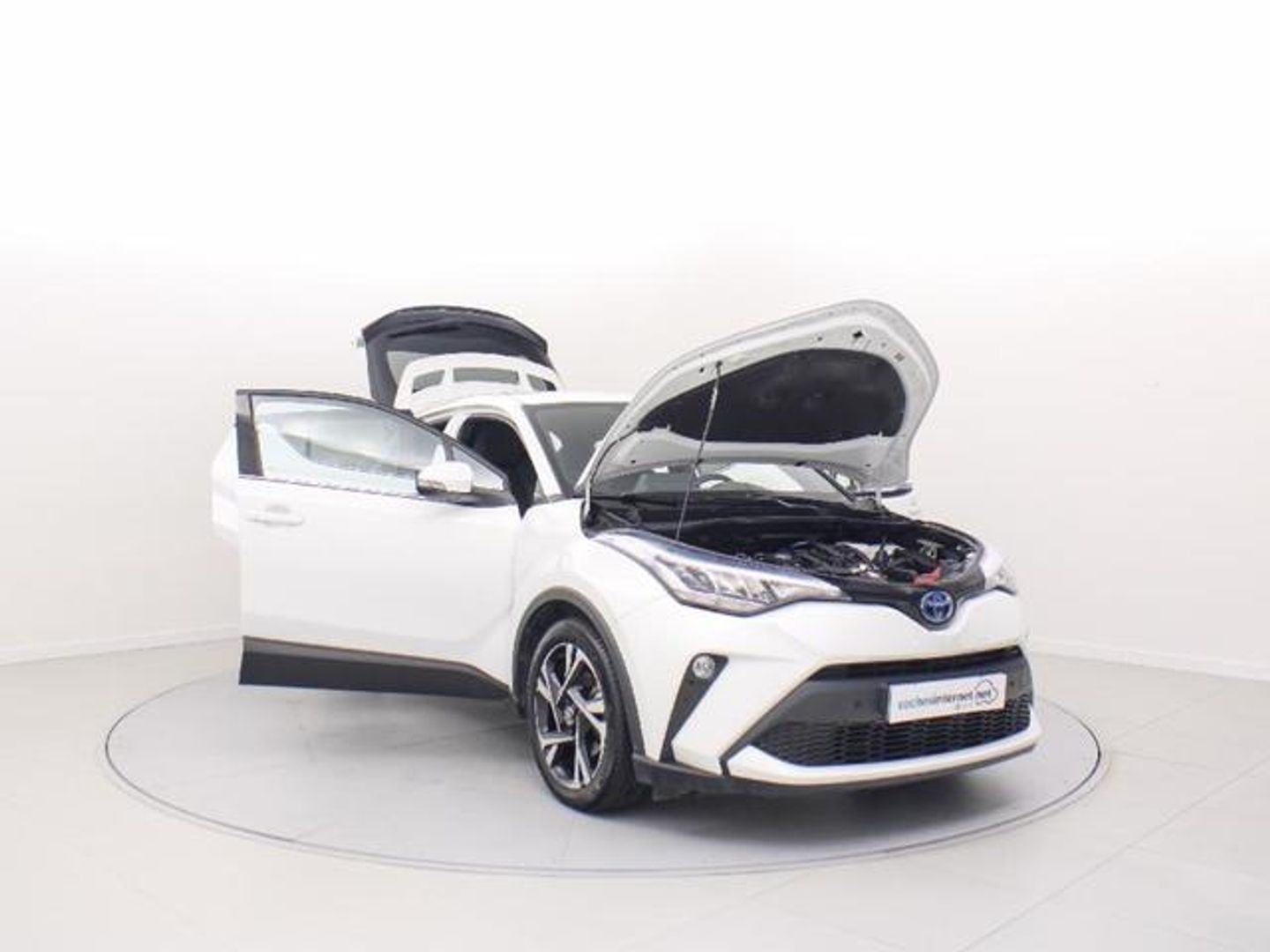 Toyota C-HR 1.8 125H Advance 90 kW (122 CV)