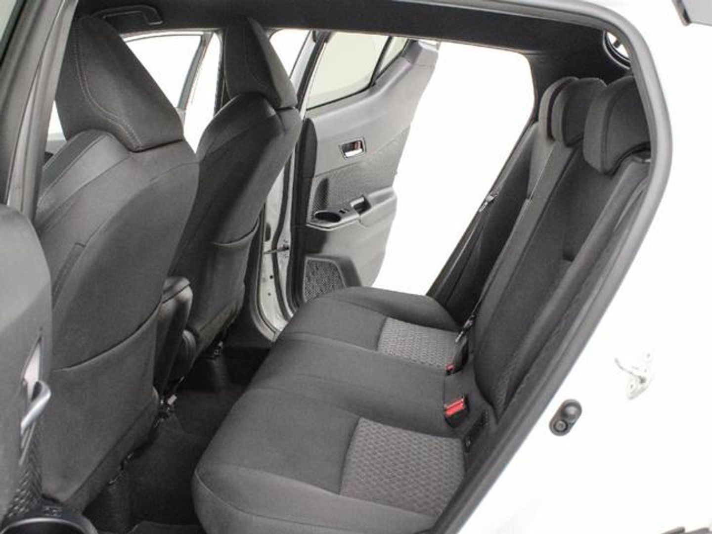 Toyota C-HR 1.8 125H Advance 90 kW (122 CV)