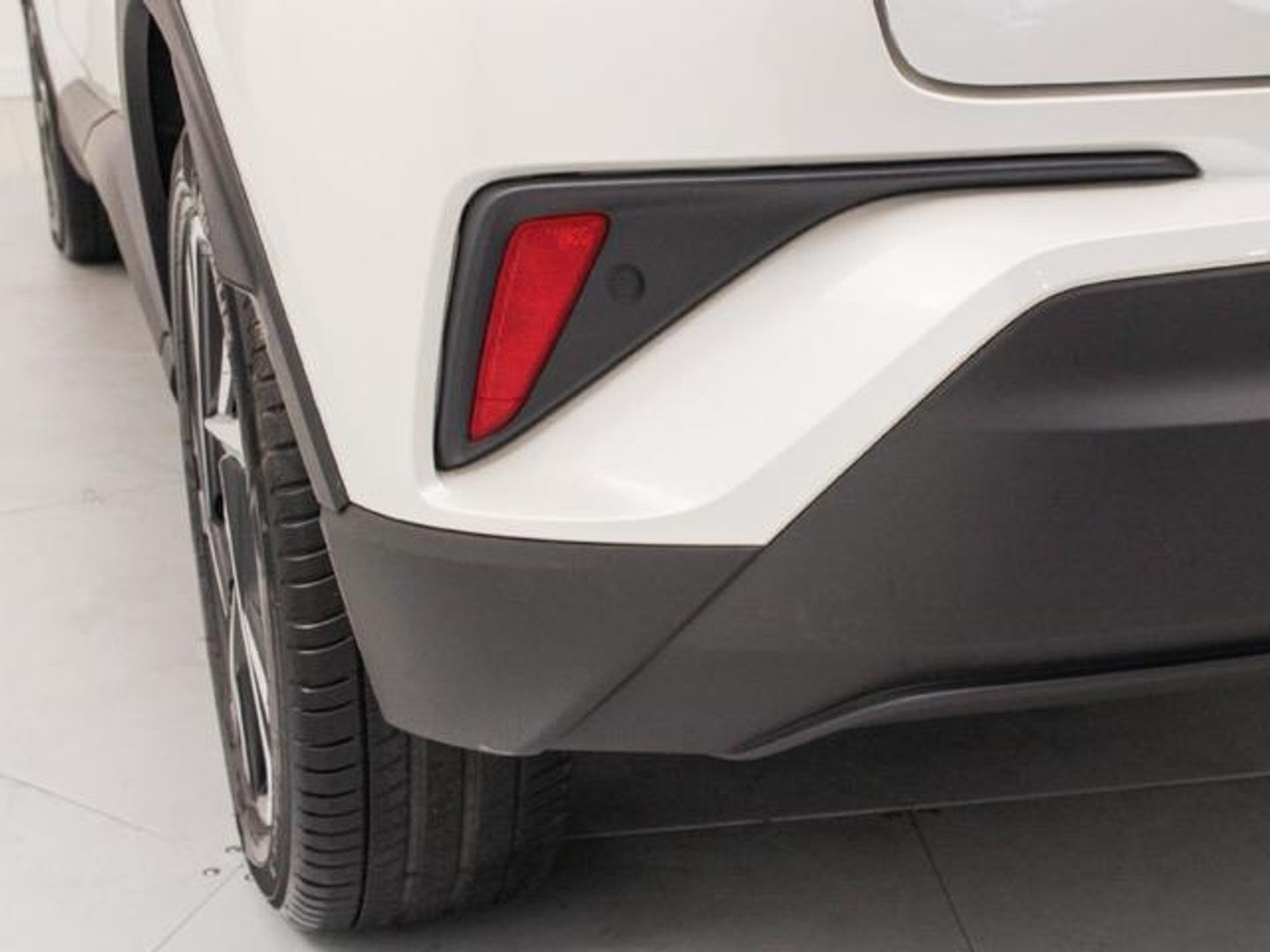 Toyota C-HR 1.8 125H Advance 90 kW (122 CV)