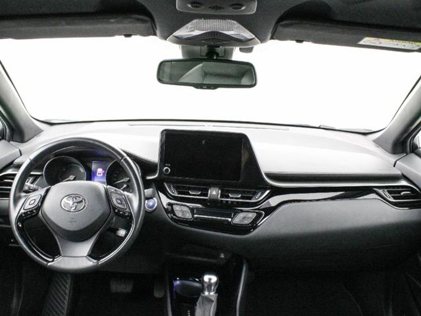 Toyota C-HR 1.8 125H Advance 90 kW (122 CV)